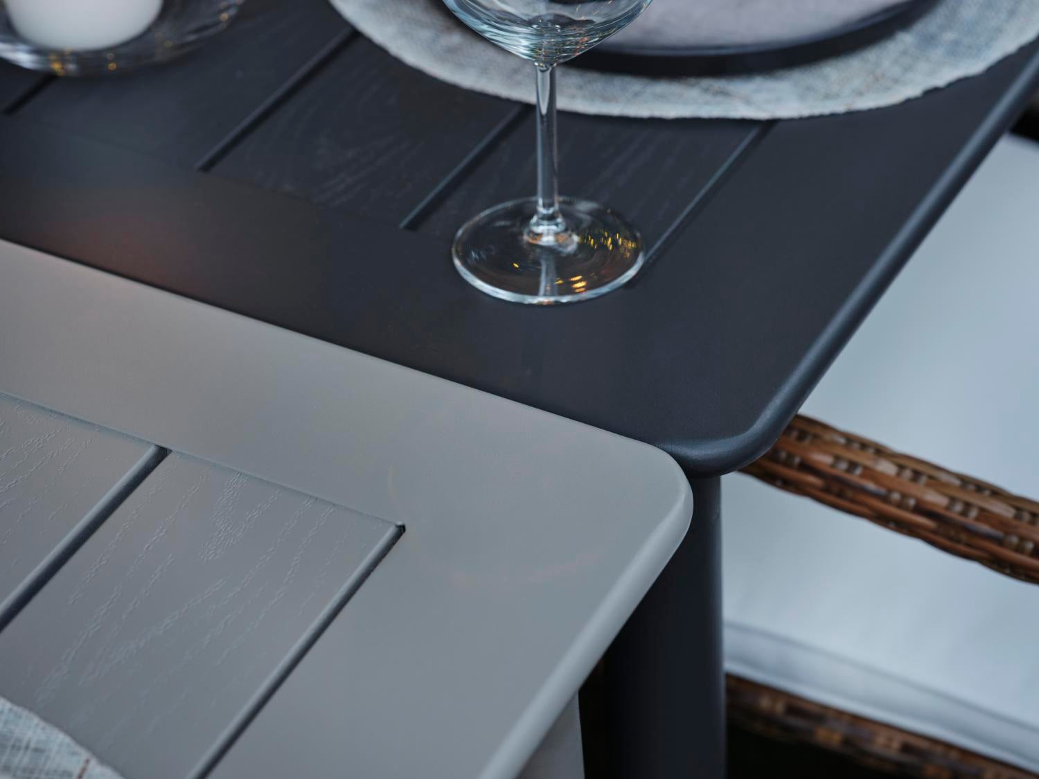 Nimes table à manger Anthracite