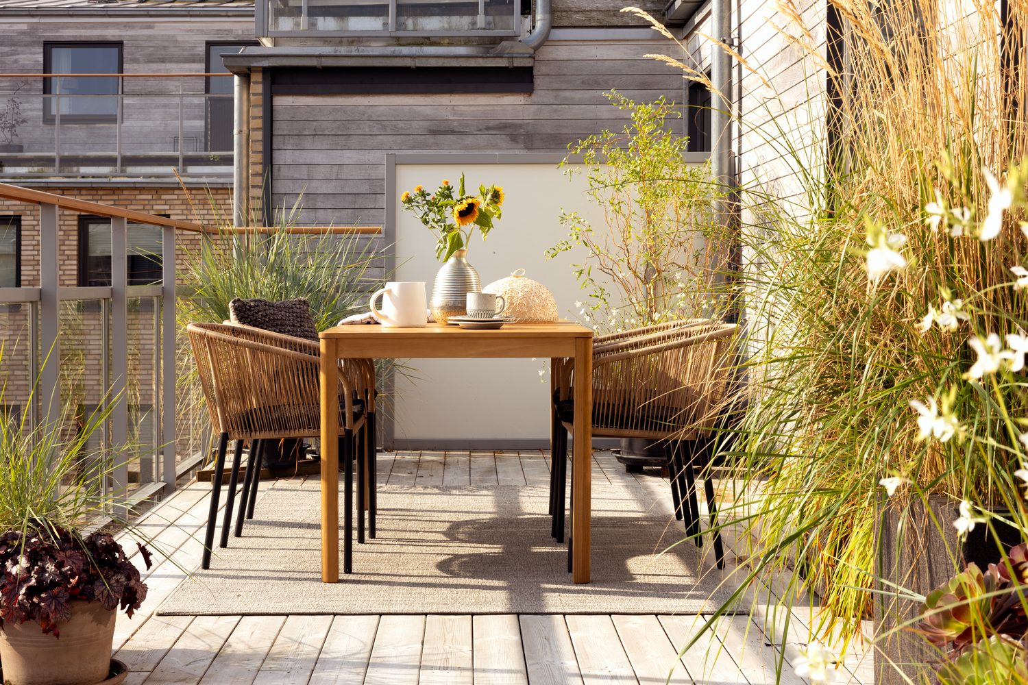 Joe table à manger Couleur naturelle