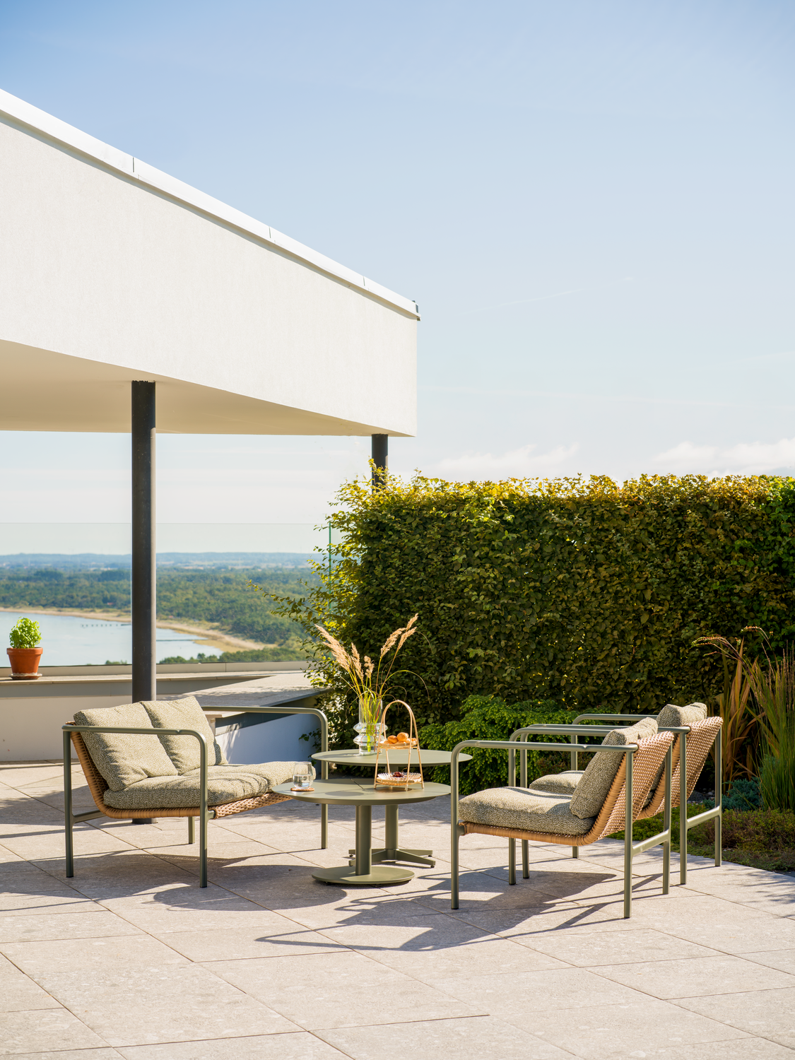 Peace table salon Nordic Green