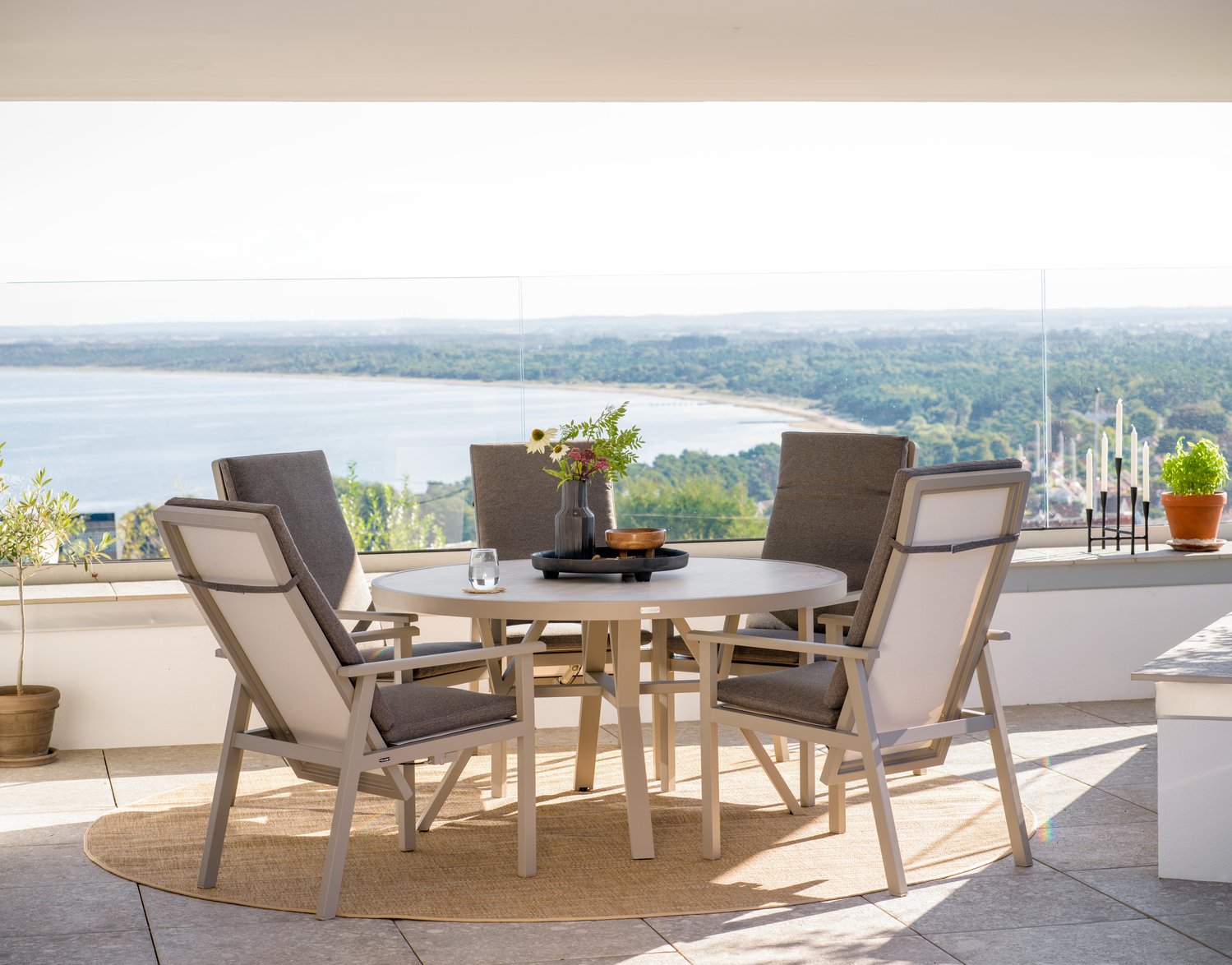 Samvaro table à manger Khaki/Sand