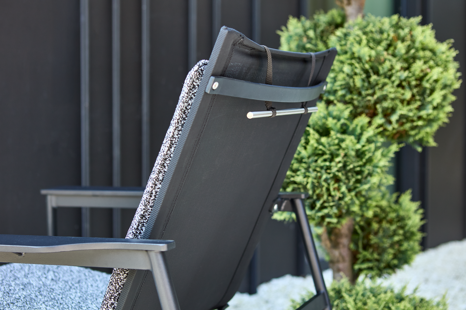 Soro fauteuil lounge Noir/Teddy Ant